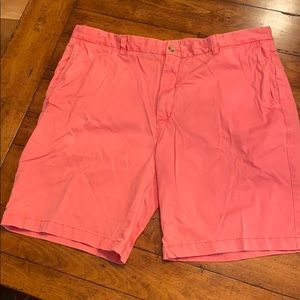Vineyard vines shorts